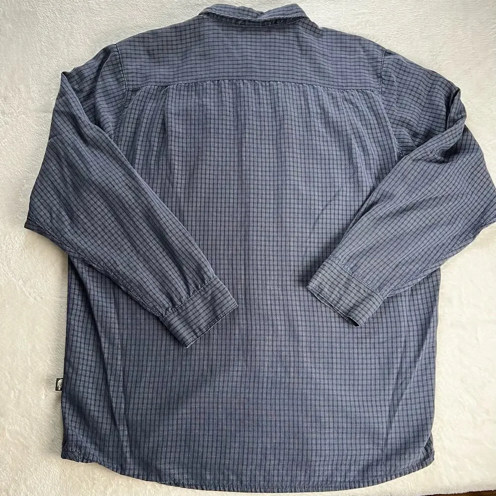 The North Face men's size XL Blue long sleeve button Down Shirt Modal/polyester